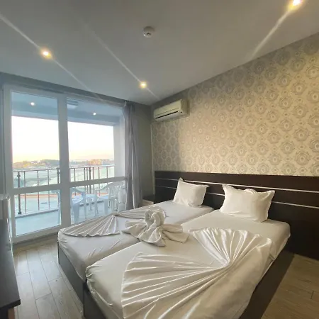 Paradiso B 208 Private Sea View * Nesebar