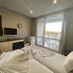 Paradiso B 208 Private Sea View شقة