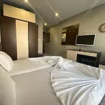 Paradiso B 208 Private Sea View شقة نيسيبار