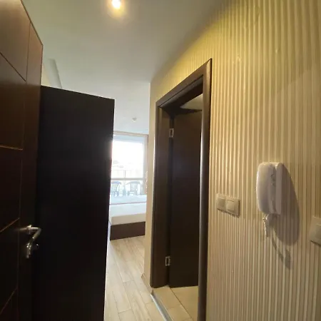 Апартаменты Paradiso B 208 Private Sea View Несебр