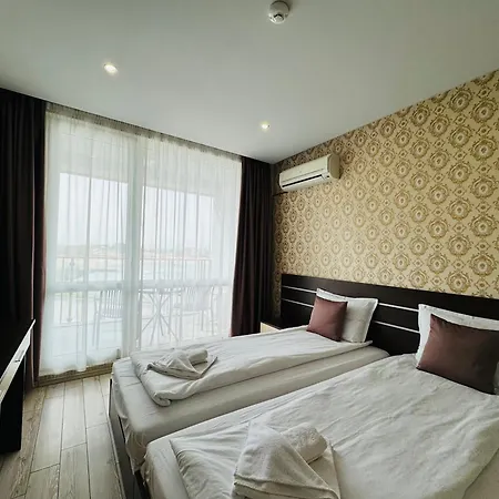Апартаменты Paradiso B 208 Private Sea View Несебр