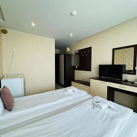 Paradiso B 208 Private Sea View