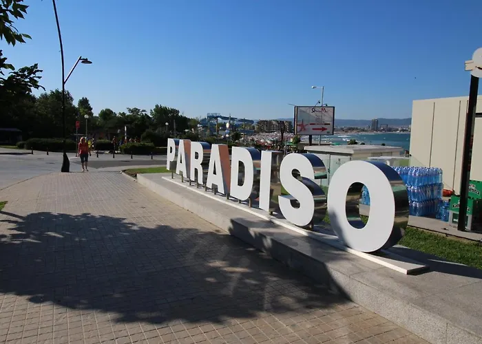 Paradiso B 208 Private Sea View Апартамент *